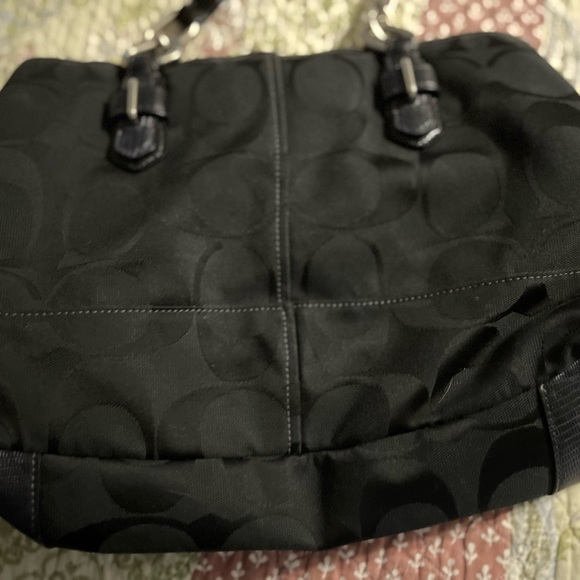 Coach - Picture 3 of 3